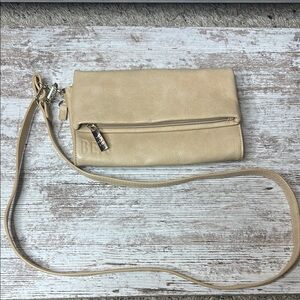 Beis travel wallet purse/clutch